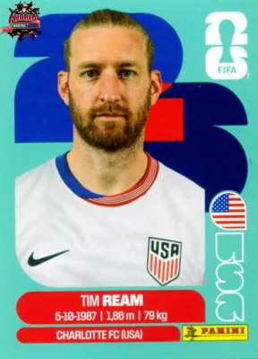 USA 4 Tim Ream